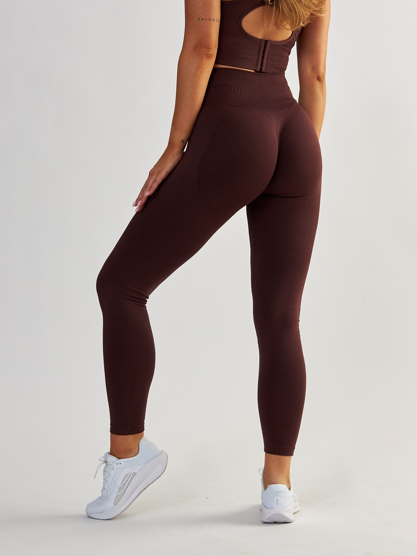 Body contouring leggings best sale