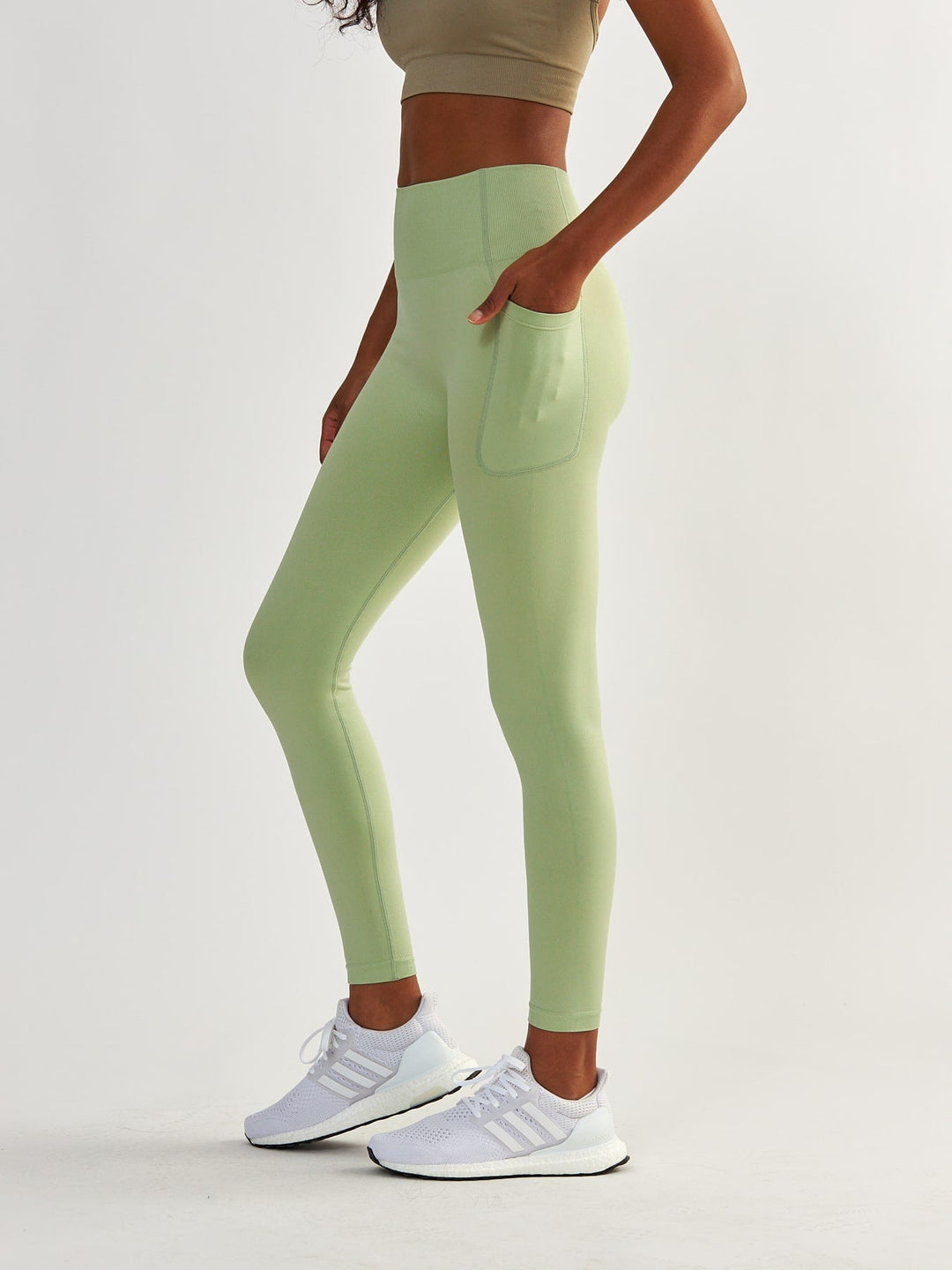 Pistachio Leggings with Pockets - Lift Me Up